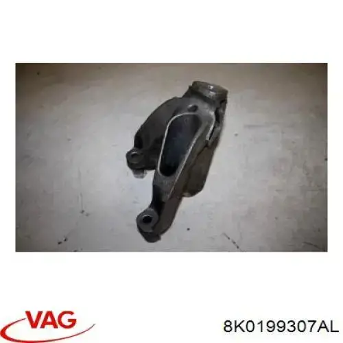 8K0199307AL VAG Кронштейн подушки (опоры) двигателя левой
