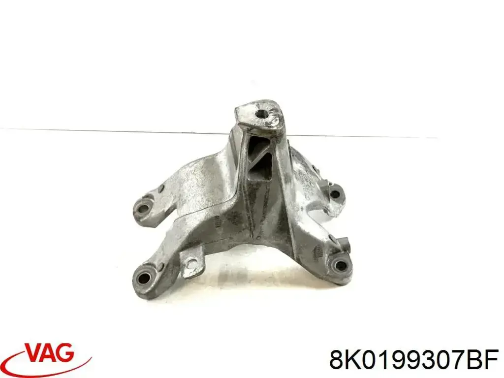 Кронштейн подушки (опоры) двигателя левой 8K0199387 VAG