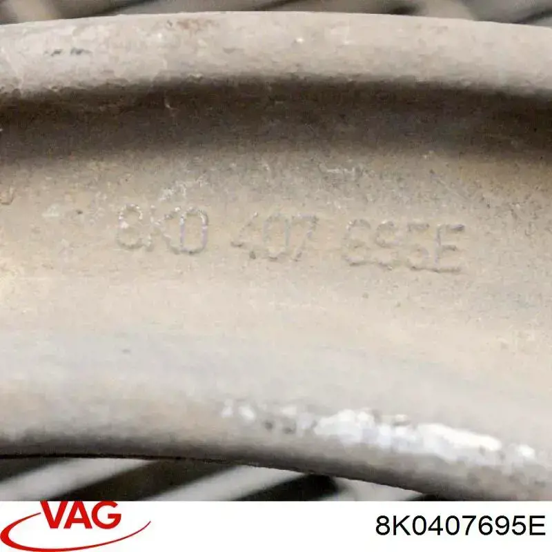 Левый рычаг передней нижней подвески VAG 8K0407695E цена, от 38.01 USD