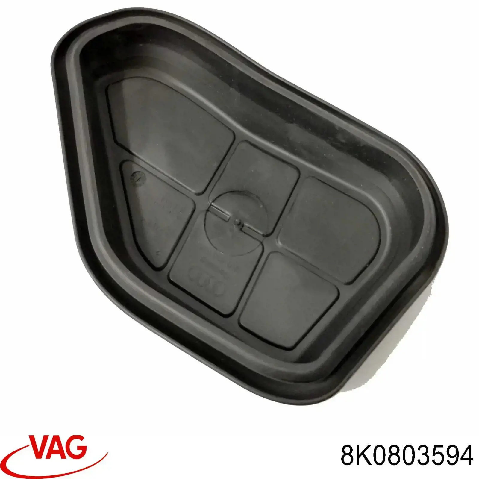 8K0803594 VAG Заглушка днища кузова
