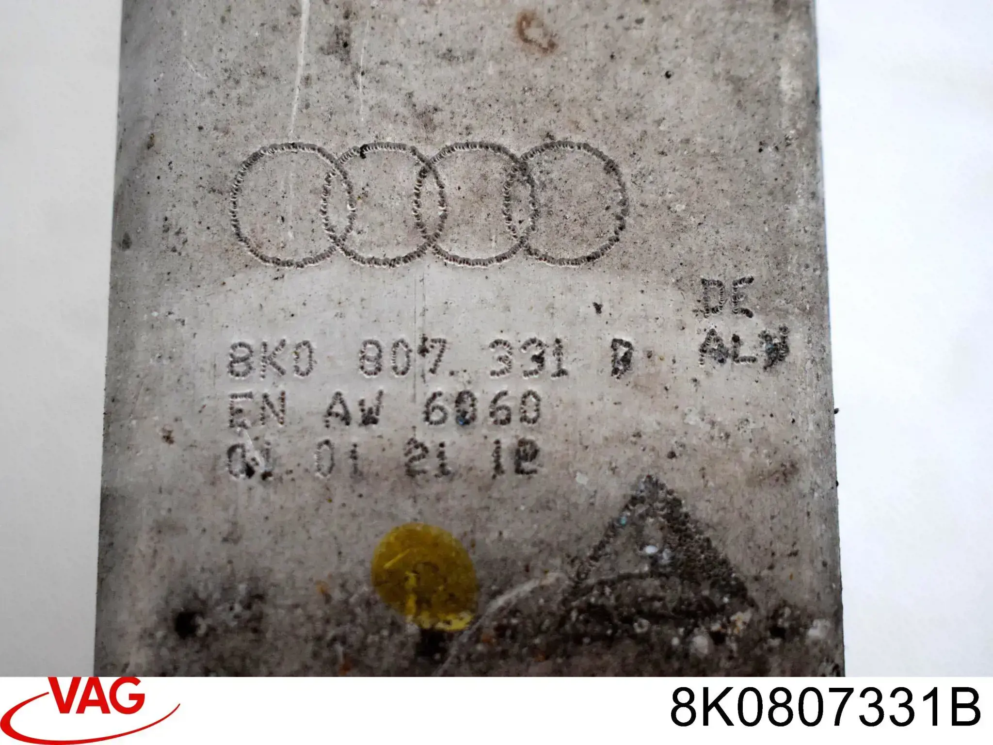 Купить 8K0807331B VAG Кронштейн усилителя заднего бампера