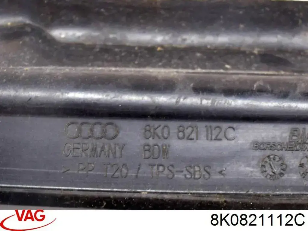 Уплотнитель крыла 8K0821112C VAG