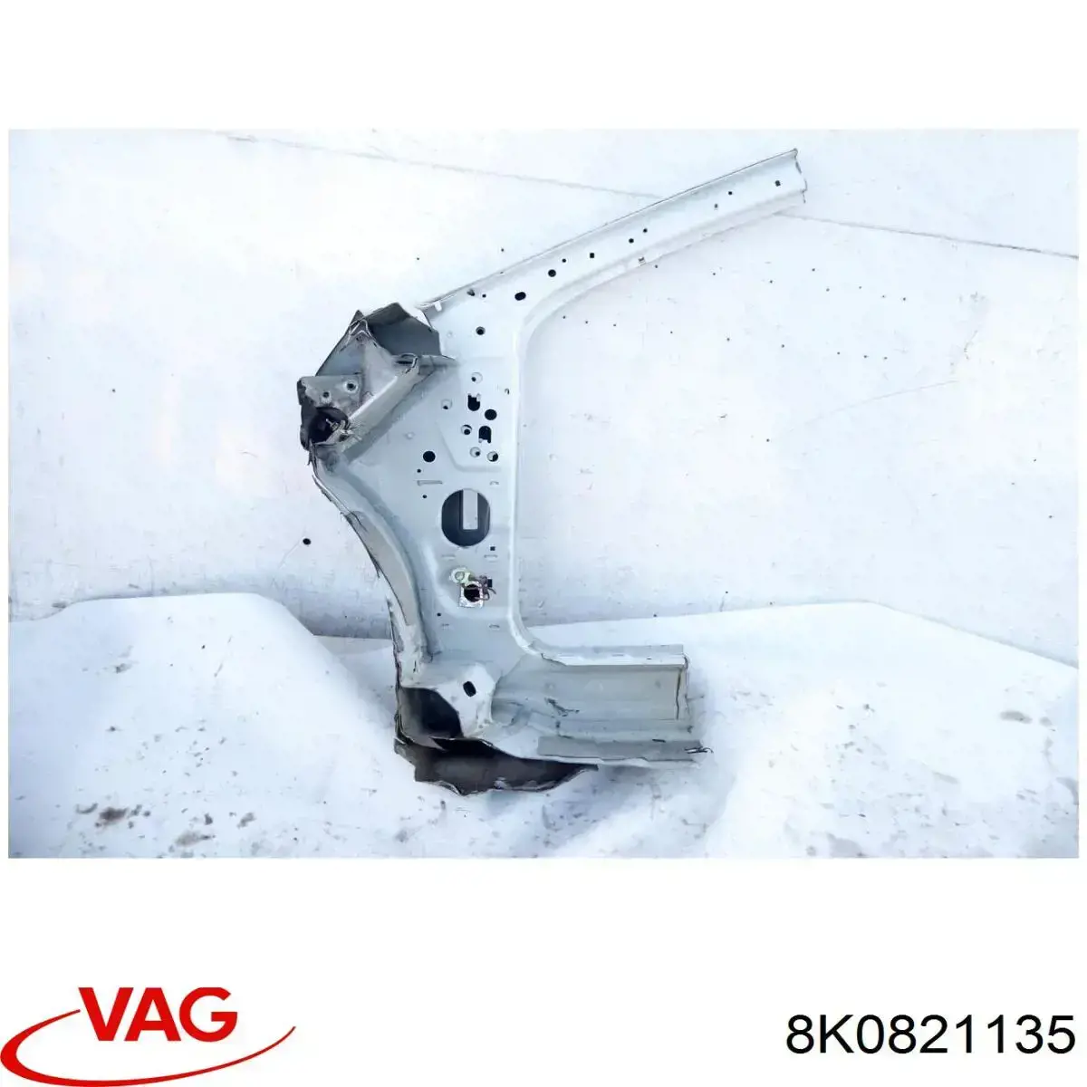 8K0821135 VAG 