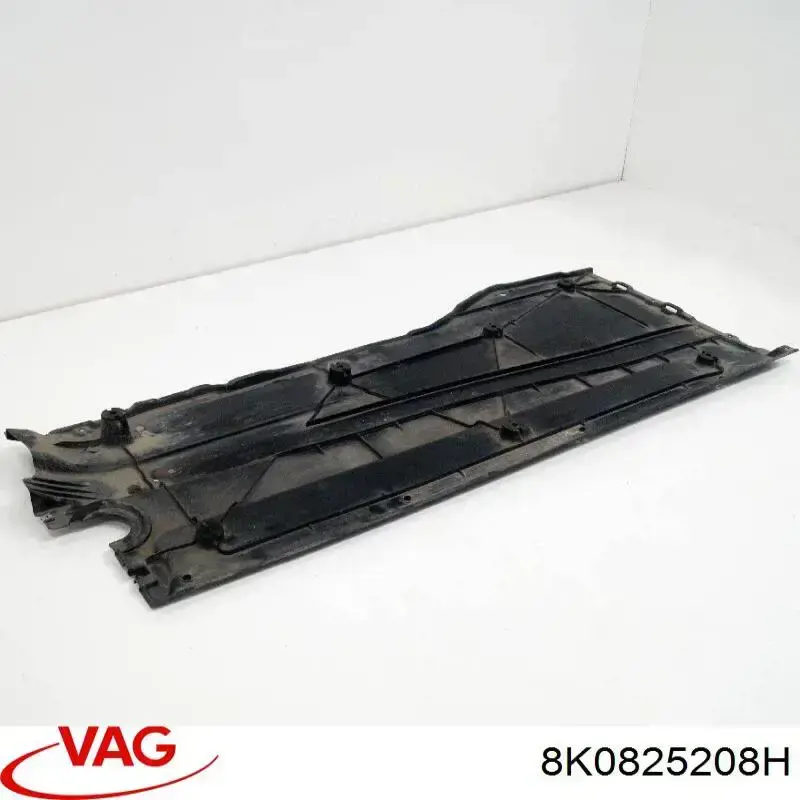Купить 8K0825208H VAG Защита днища правая