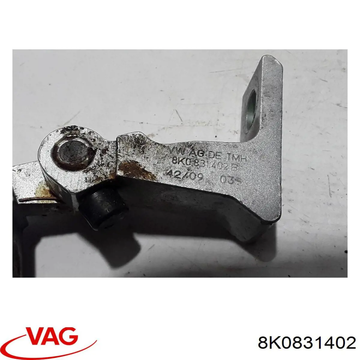  VAG 8K0831402 цена, от 16.12 USD