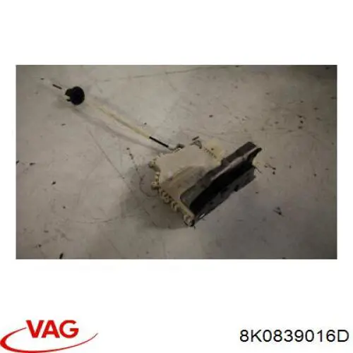 Замок задней правой двери  VAG 8K0839016D