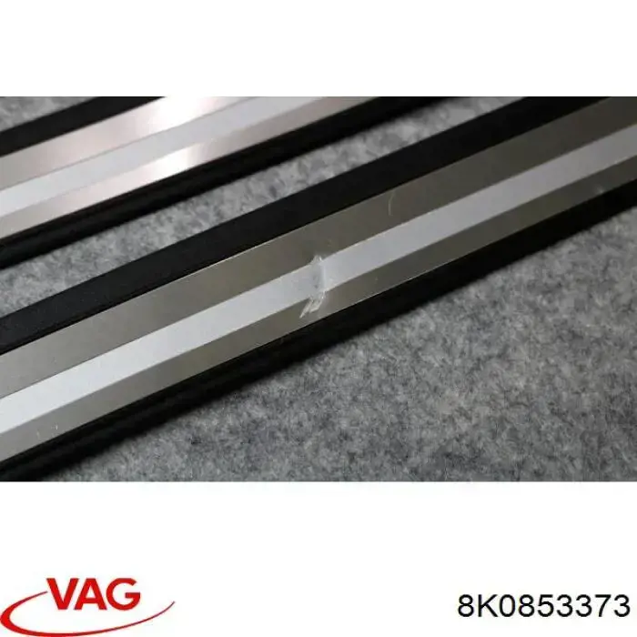 Накладка (молдинг) порога наружная передняя левая 8K085337301C VAG