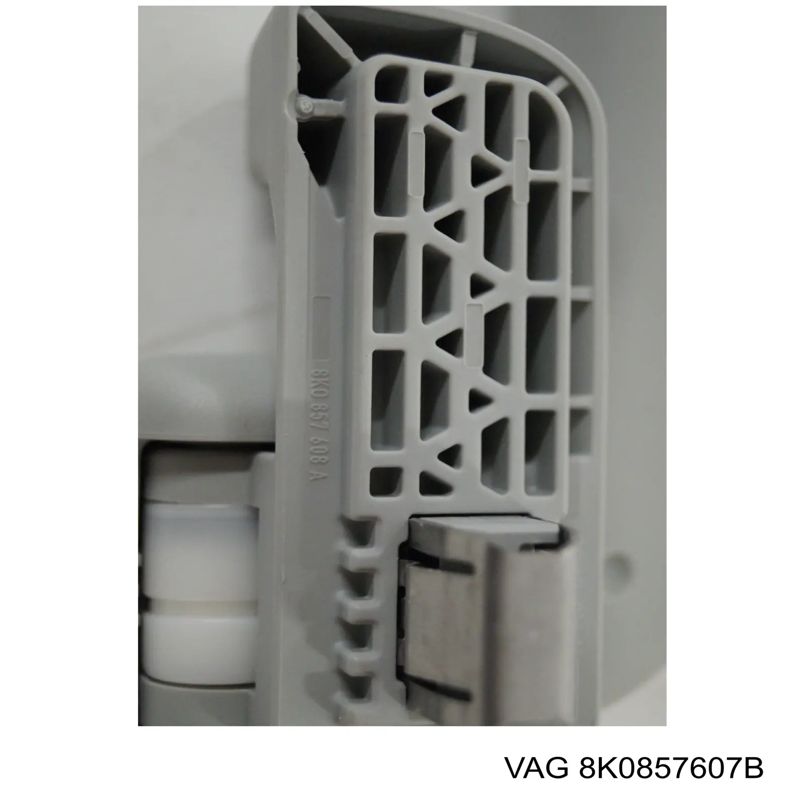 Купить 8K0857607B VAG Ручка крыши салона