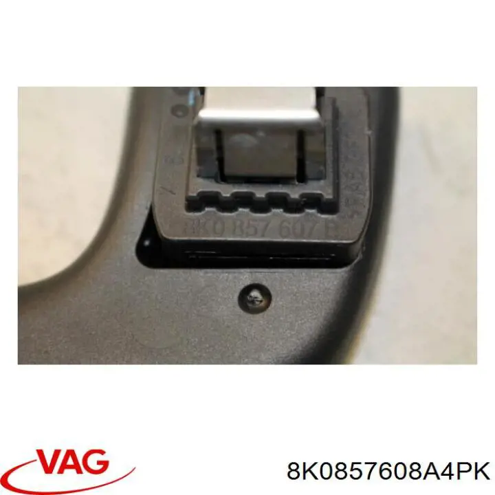 Поручни (держатели) и крючок для одежды VAG 8R0857608D4PK