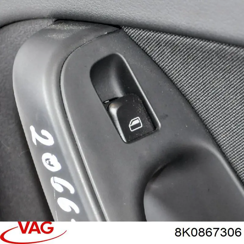 Обшивка (облицовка) внутренняя двери задней правой VAG 8K0867306