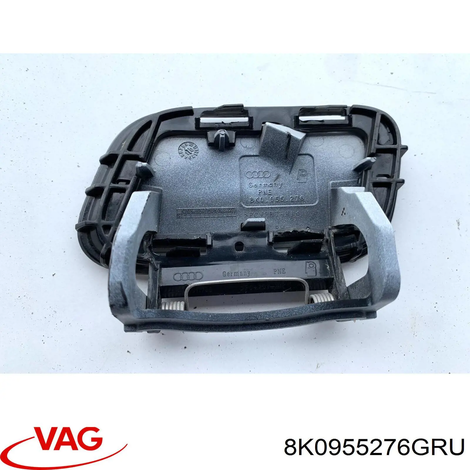 Накладка форсунки омывателя фары передней 8K0955276GRU VAG