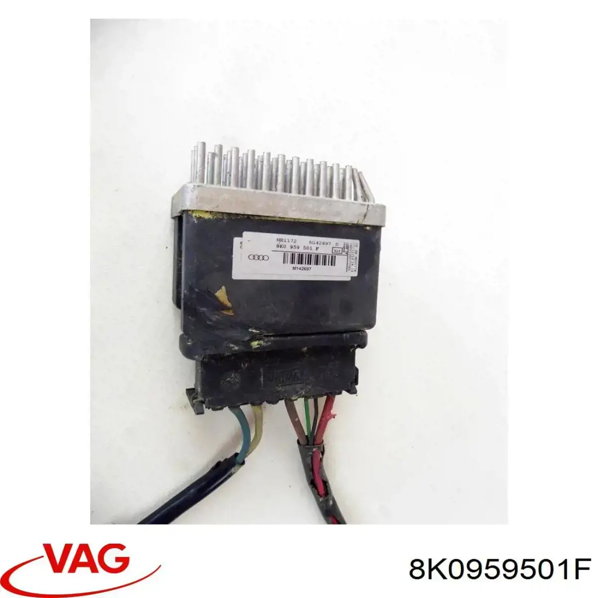 Купить 8K0959501F VAG Регулятор оборотов вентилятора