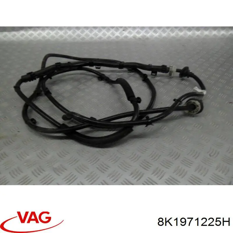 Купить 8K1971225H VAG Кабель положительной клемы аккумулятора (АКБ)