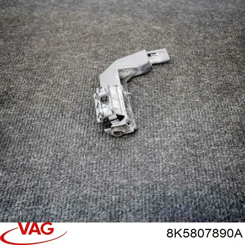 Кронштейн бампера заднего правый 88071878402 Diamond/DPA