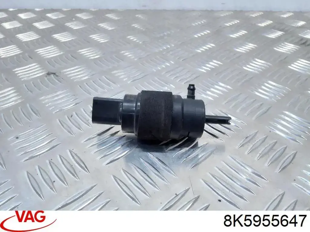 Насос омывателя VAG 8K5955647