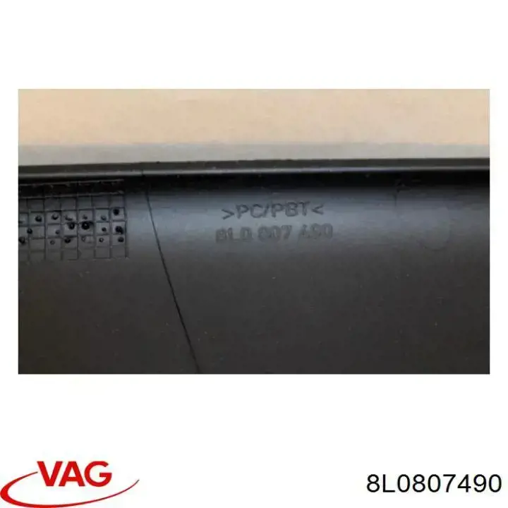 8L0807490 VAG 
