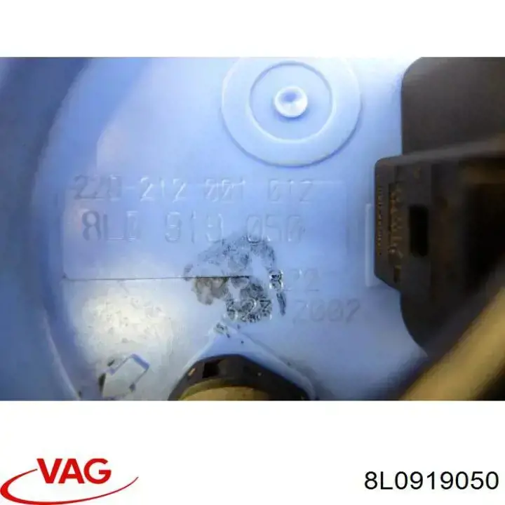 8L0919050 VAG Топливный насос электрический погружной
