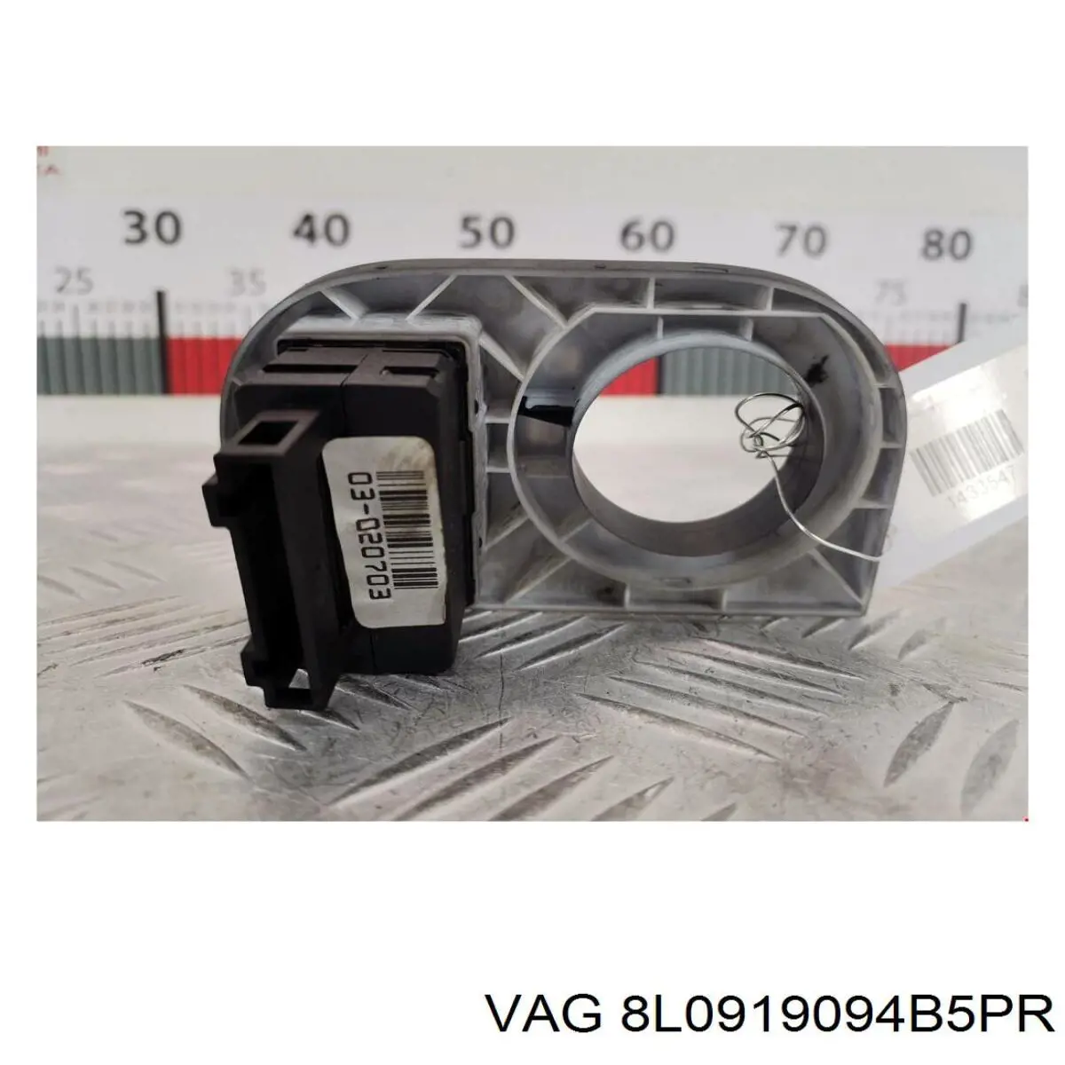 Кнопка (регулятор) корректора фар VAG 8L0919094B5PR цена, от 63.35 USD