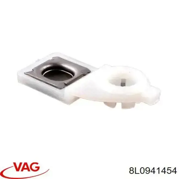 Крепление фары передней, правой VAG 8L0941454 цена, от 12.45 USD