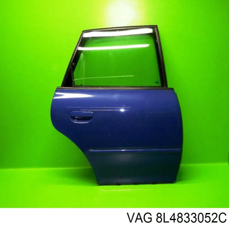 Купить 8L4833052C VAG Дверь задняя в сборе