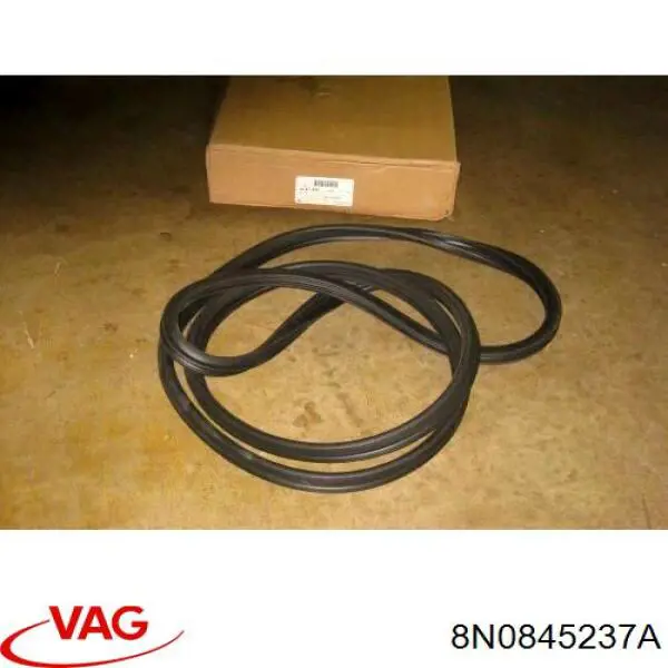 Стекло лобовое VAG 8N0845237A цена, от  