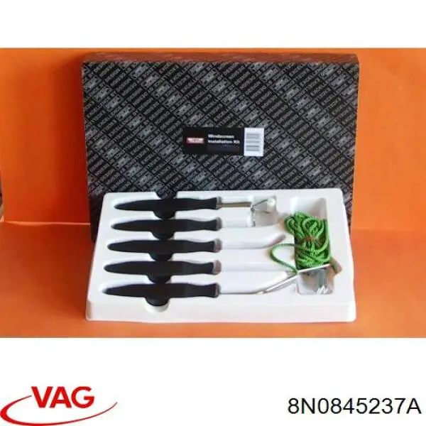 Купить 8N0845237A VAG Ветровое стекло