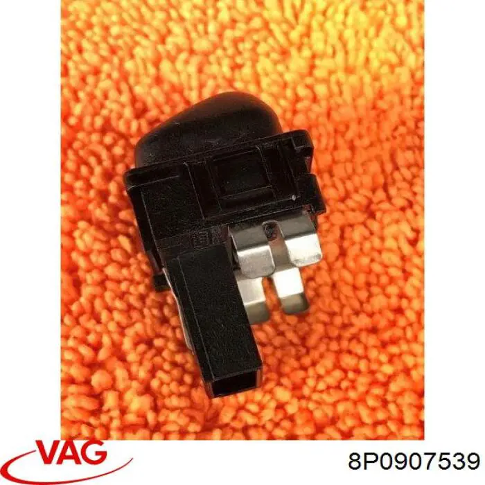  8P0907539 VAG