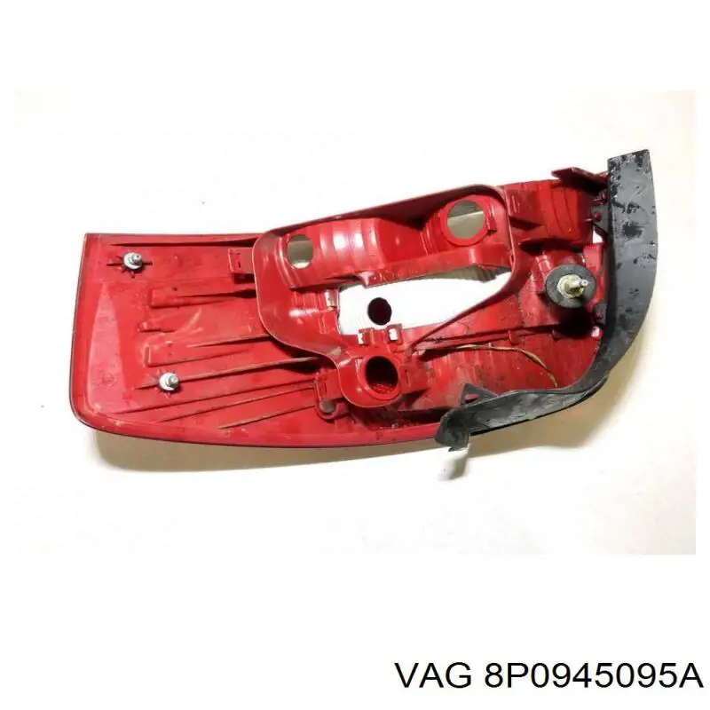 Купить Фонарь задний левый Ауди A3  8P1