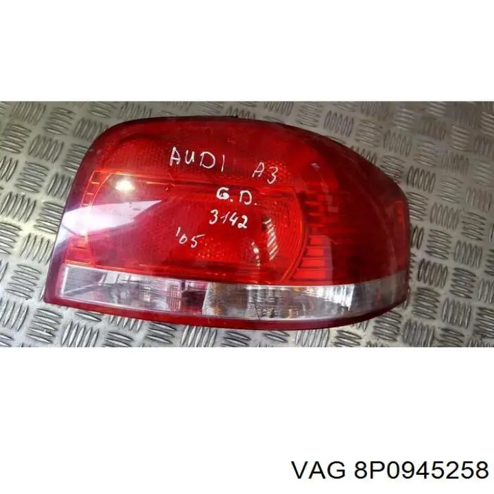 8P0945258 VAG Плата заднего фонаря контактная