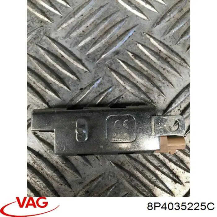  VAG 8P4035225C цена, от 10.28 USD