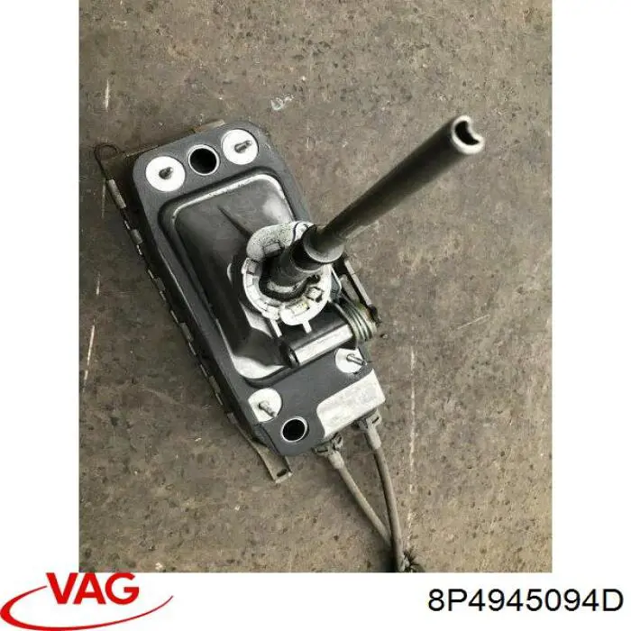 Фонарь задний правый, внутренний VAG 8P4945094D цена, от 79.15 USD