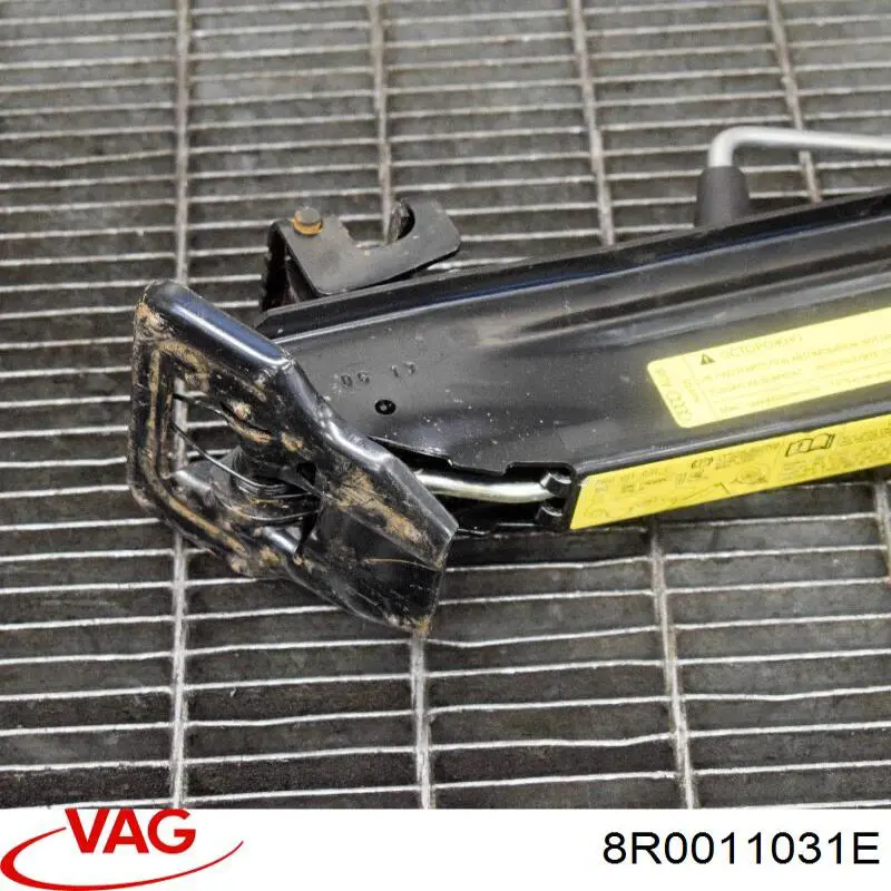 Купить 8R0011031E VAG Домкраты