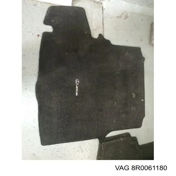 Коврик багажника VAG 8R0061180
