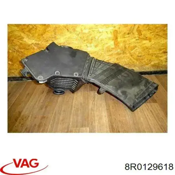  8R0129618 VAG