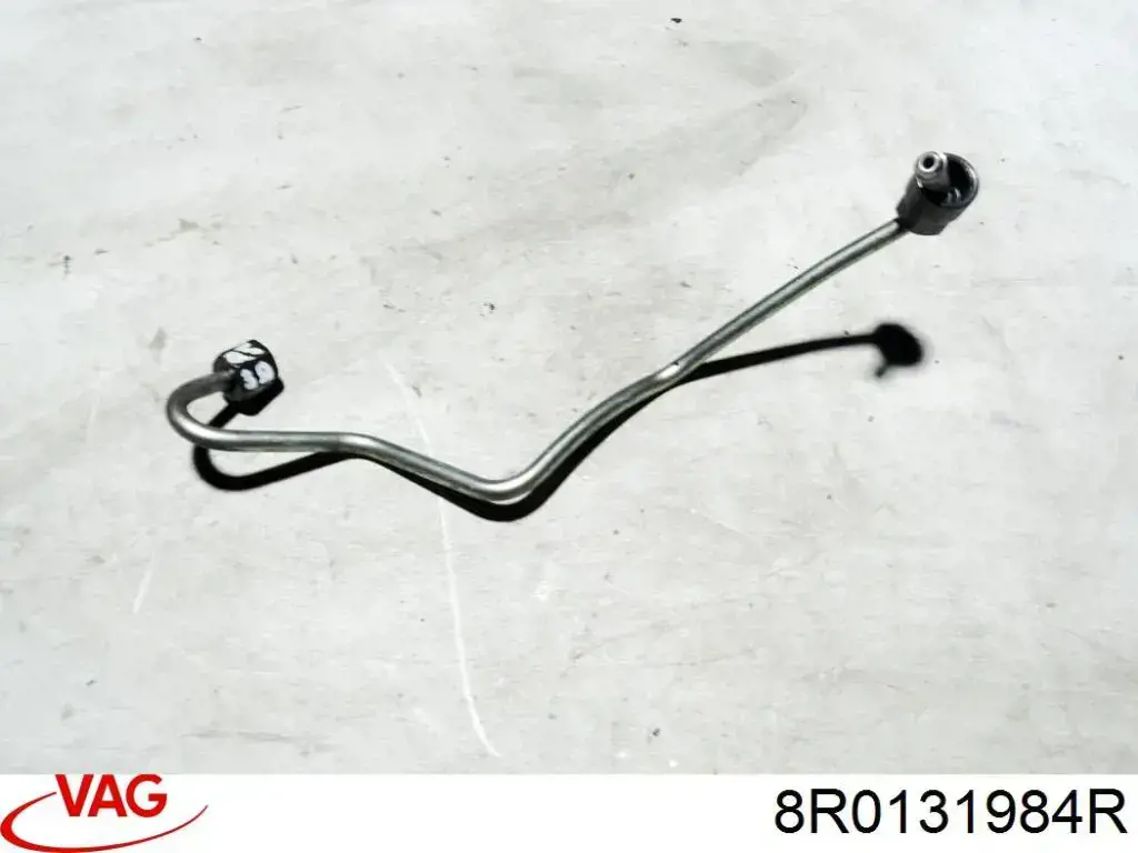 Купить 8R0131984R VAG Трубопровод подачи Ad blue
