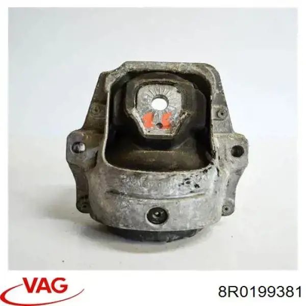 Купить 8R0199381 VAG Правая опора двигателя