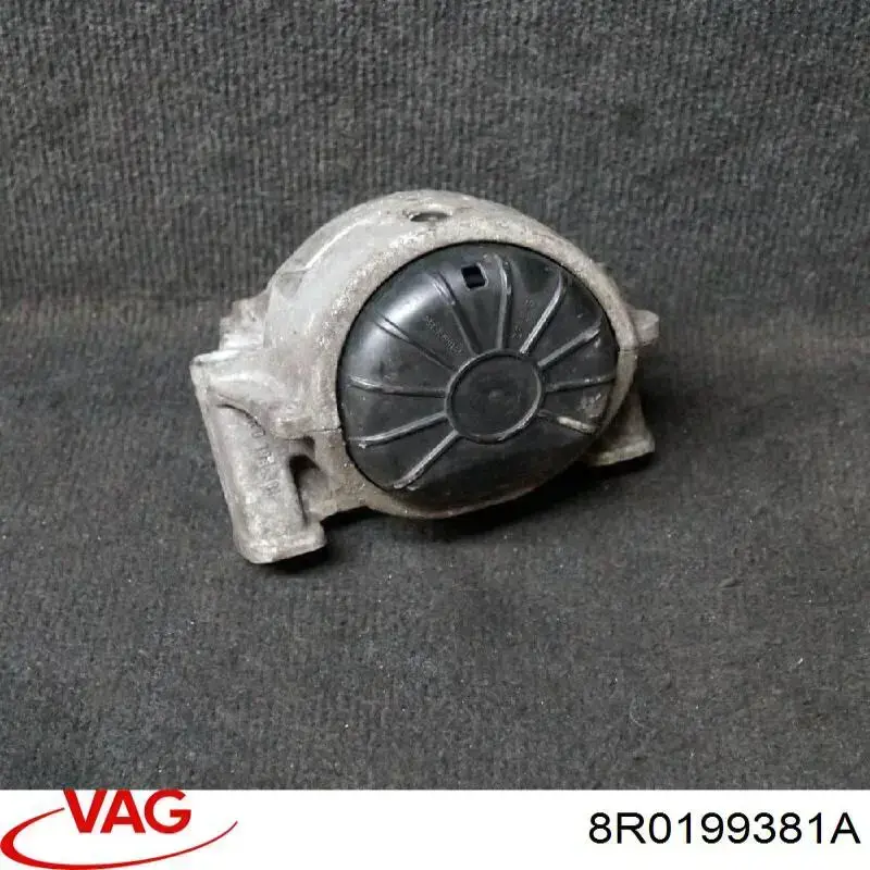 Подушка двигателя 8R0199381A VAG