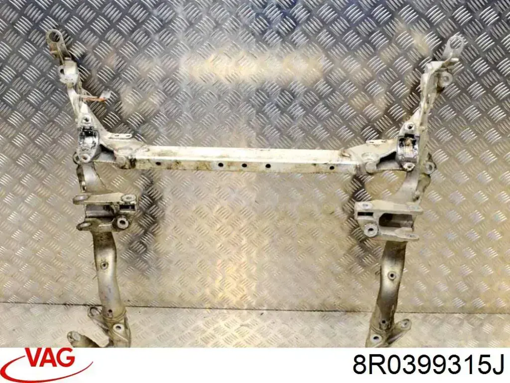 Купить 8R0399315J VAG Поперечина передней подвески