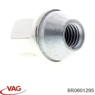 Колесный болт 8R0601295 VAG