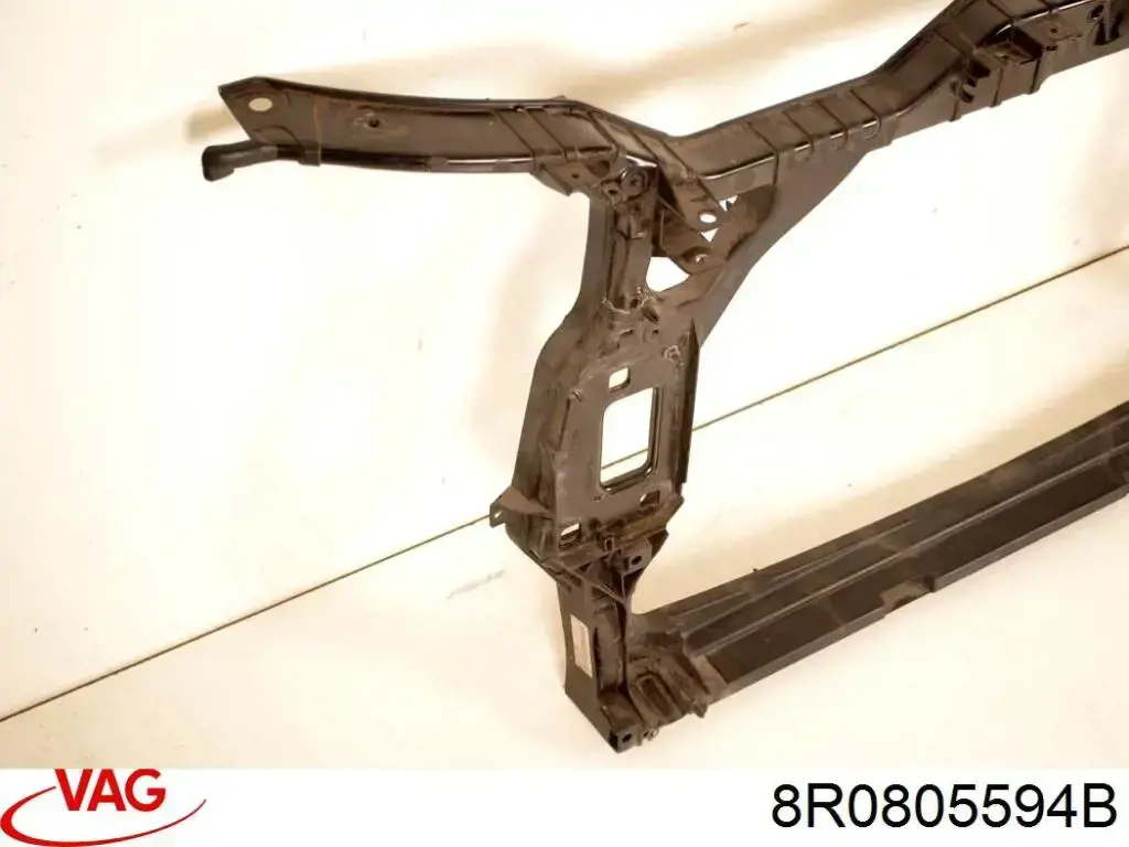 Купить 8R0805594B VAG Установочная панель передняя