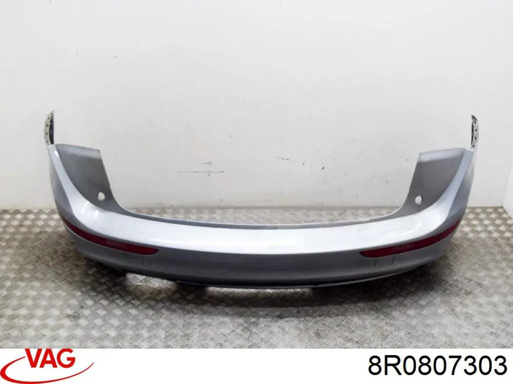 Бампер задний VAG 8R0807303