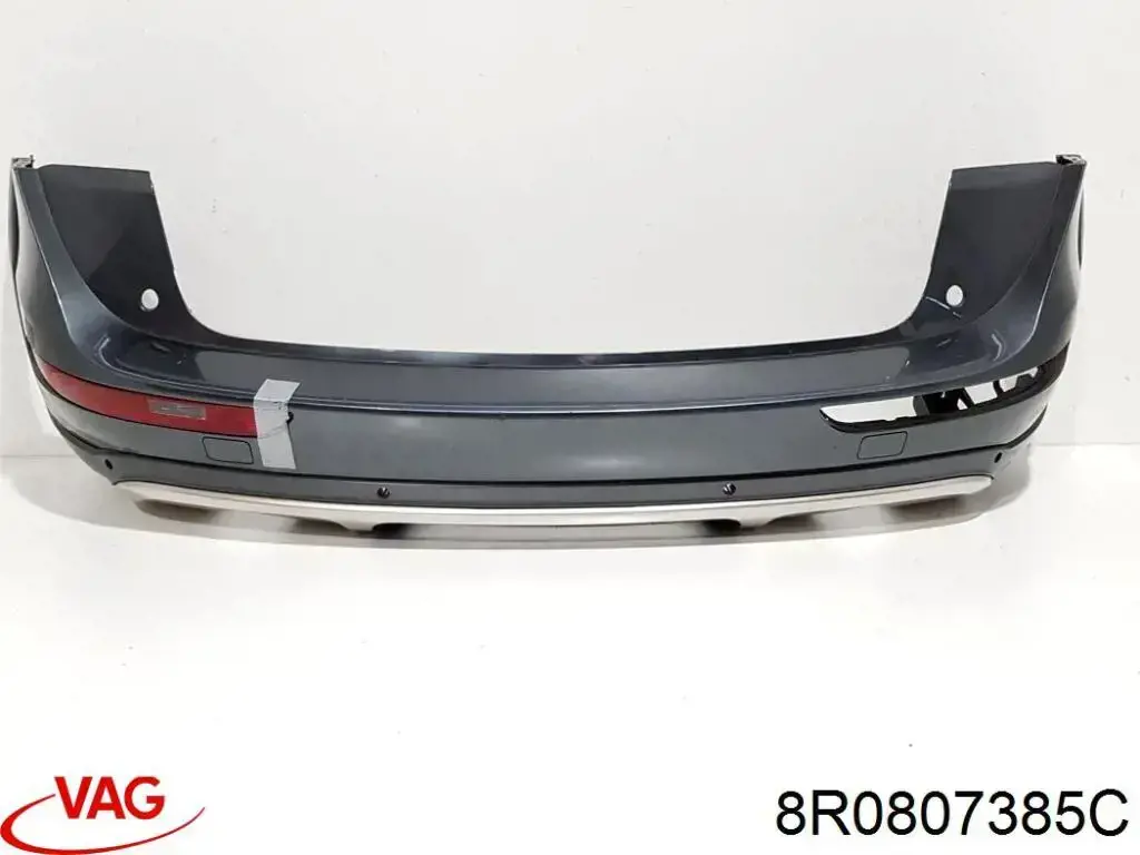 Задний бампер 8R0807385C VAG
