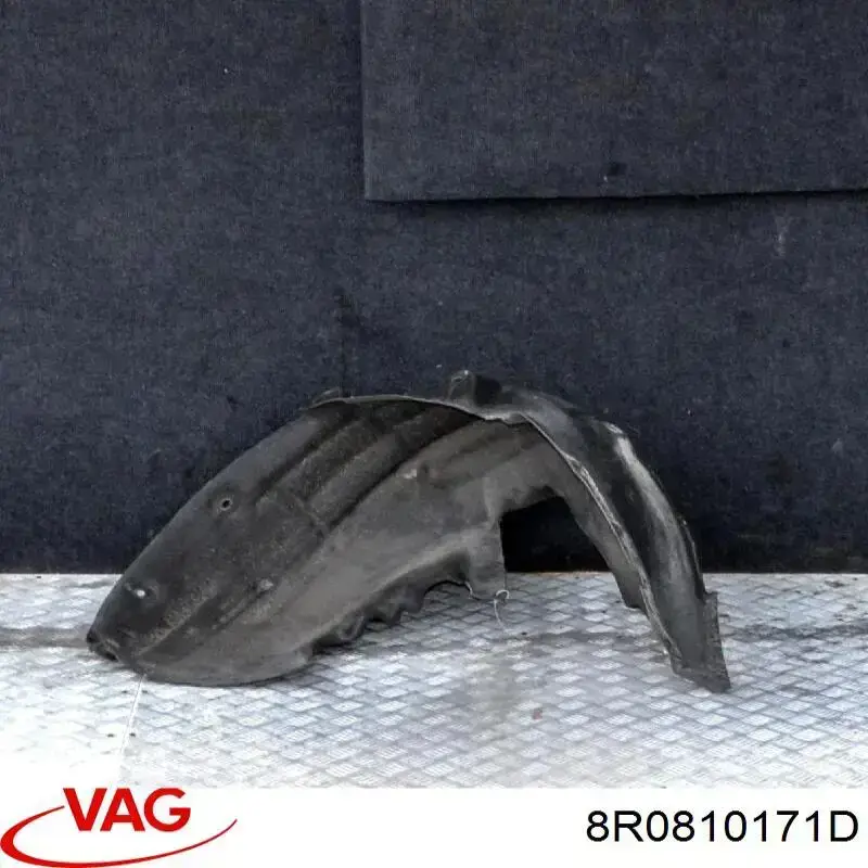 Подкрылок заднего крыла, левый VAG 8R0810171D