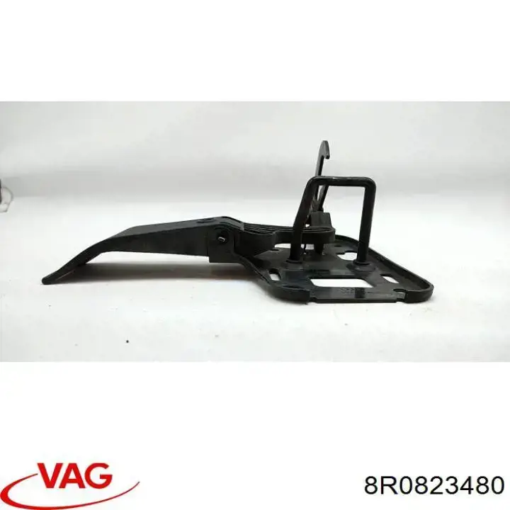 Купить 8R0823480 VAG Стояк-крюк замка капота