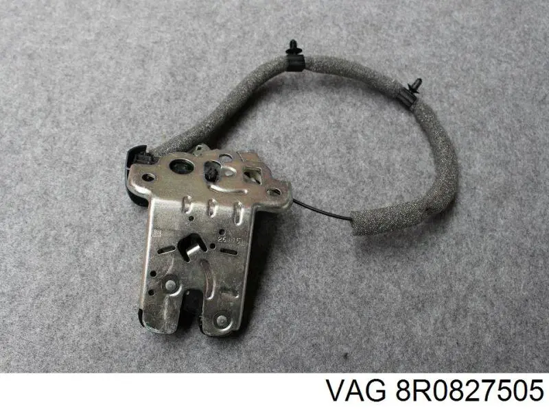 Замок двери багажника Porsche 8R0827505A цена, от 14.12 USD