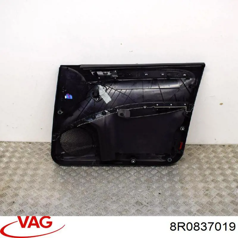 8R0837019A6PS VAG maçaneta interna esquerda da porta dianteira