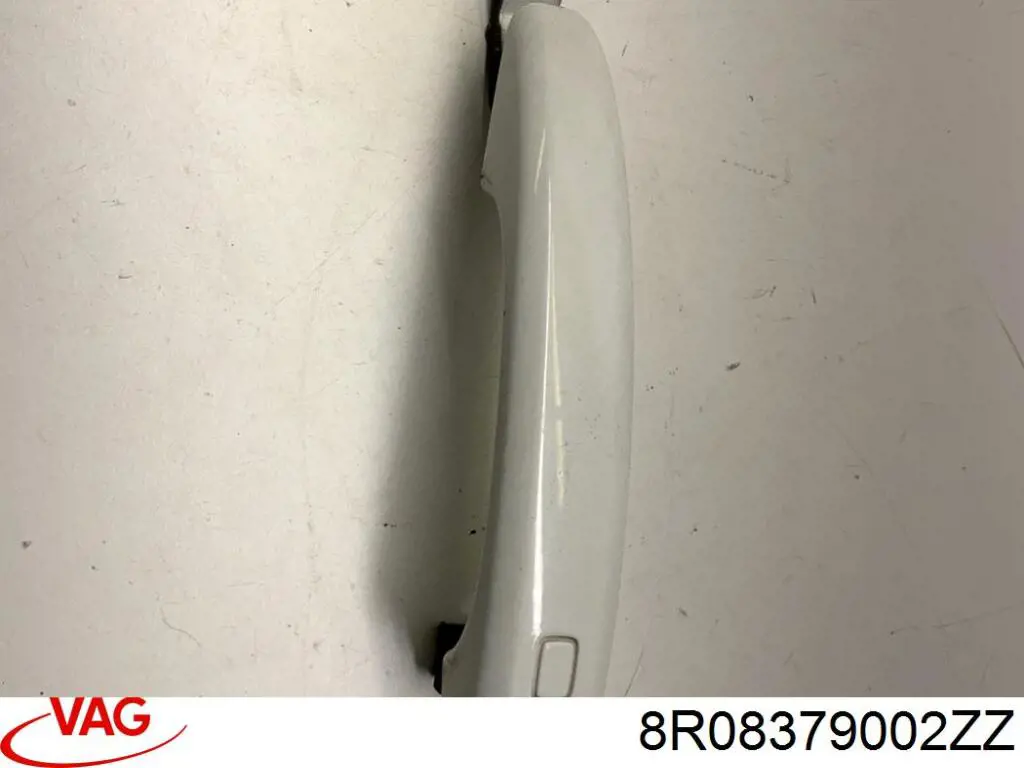  VAG 8R08379002ZZ