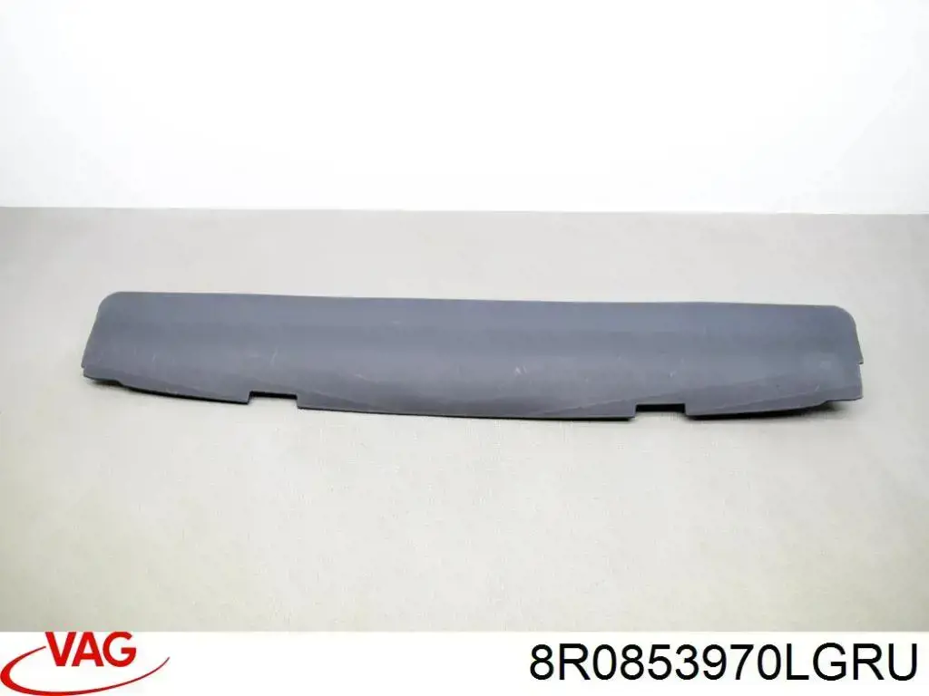 Купить 8R0853970LGRU VAG Молдинг двери передней левой нижний