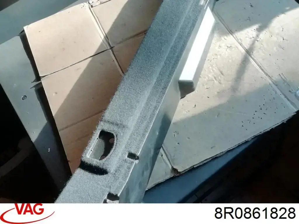  VAG 8R0861828 цена, от 12.70 USD
