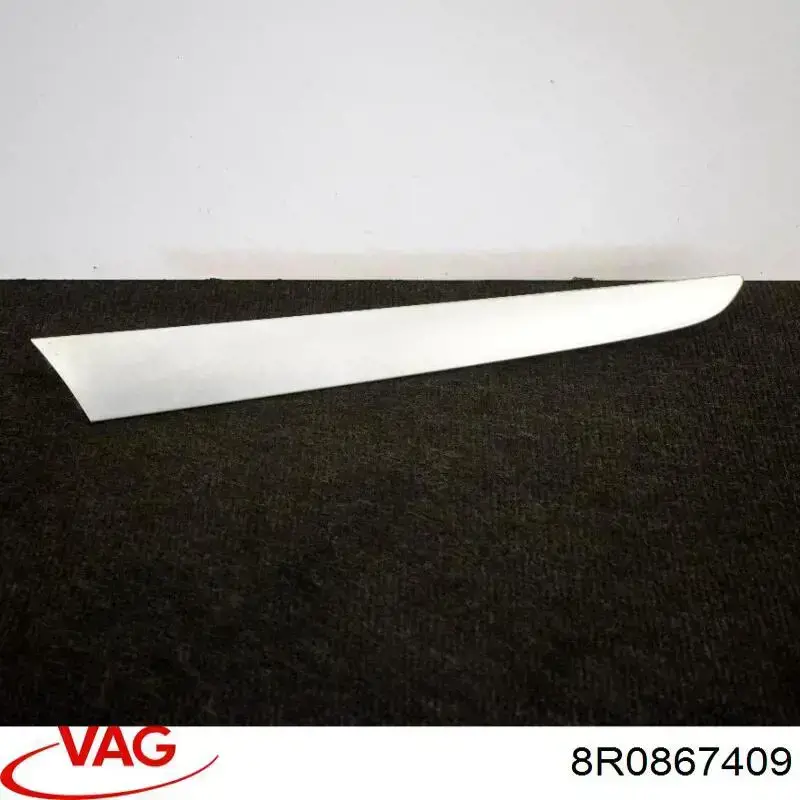 Накладка двери задней левой 8R0867409 VAG